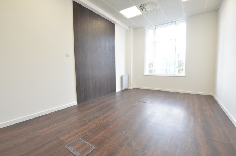 Images for Whitefriars Avenue