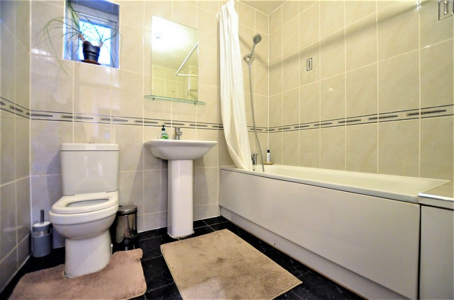 Images for Whitton Avenue West, Greenford, UB6 0DY