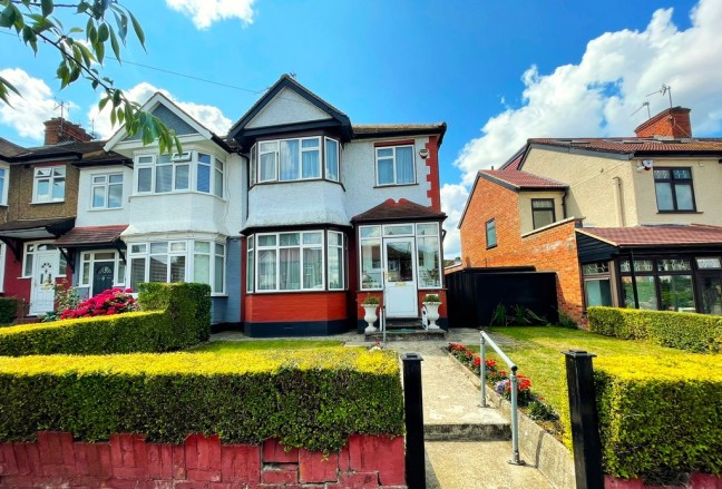 Ashcombe Park, London, nw2 7qu