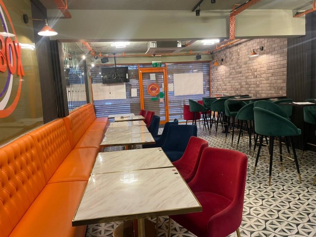 Closed Restaurant Field End Road Pinner.