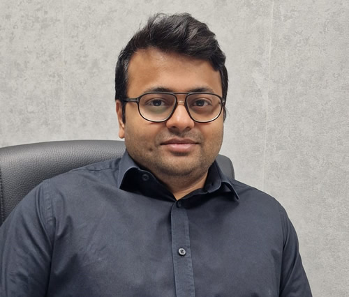 Jigar  Mehta, Accountant
